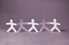 За сколько дней компенсировать неиспользованные отпуска работника высказался КС РФ