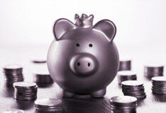 Как сейчас можно перевести деньги в Европу?