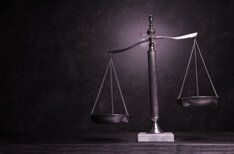 Признание отказа от договора недействительным